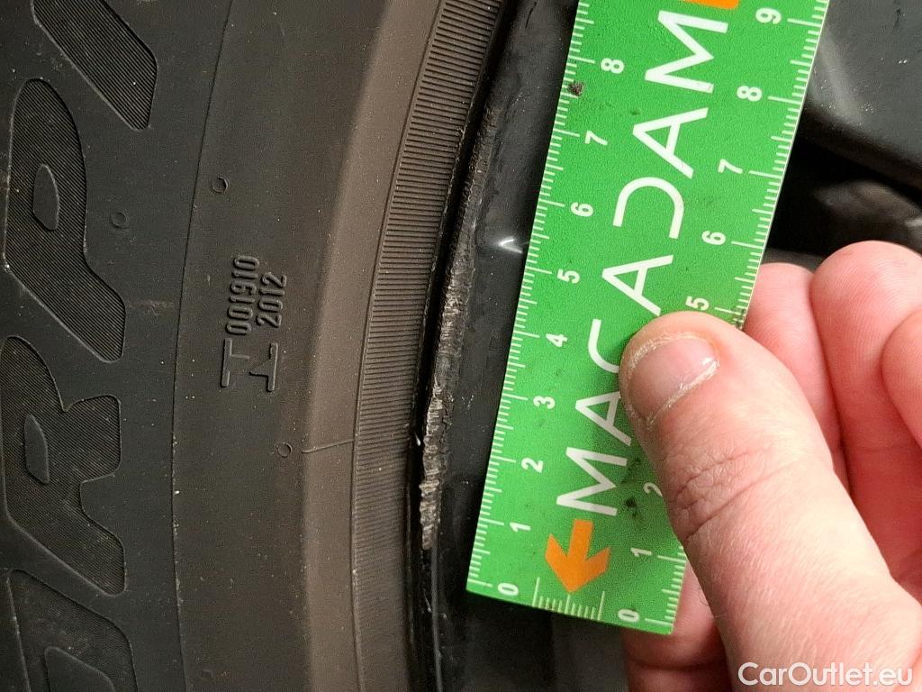  Volkswagen  Tiguan VOLKSWAGEN  Allspace / 2021 / 5P / SUV 2.0 TDI 150 DSG7 R-Line #86