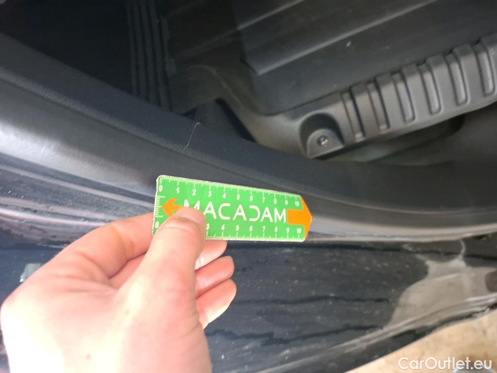  Peugeot  208  Affaire Premium Pack 1.2 80CV BVM5 E6dT #7