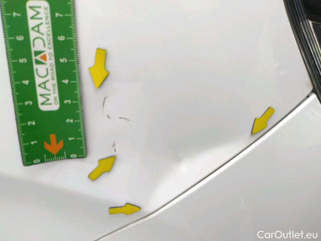  Citroen  Berlingo CITROEN  / 2018 / 4P / Fourgonnette M 1000kg PureTech 110 S&S BVM6 Driver #17