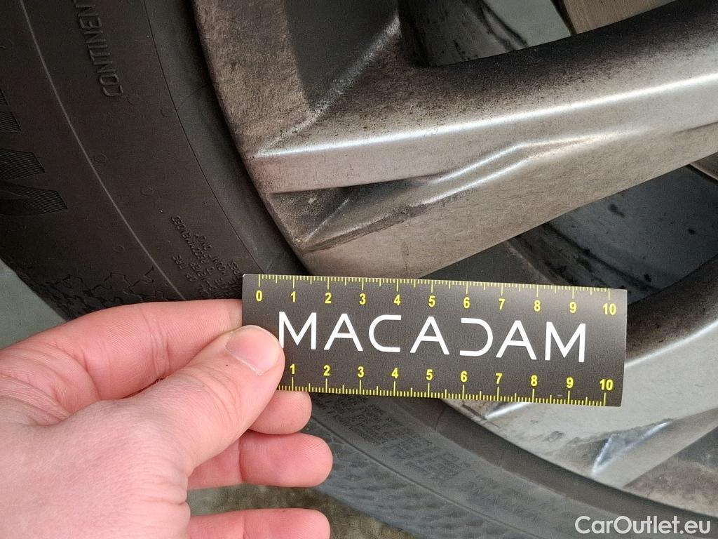  Volkswagen  Tiguan VOLKSWAGEN  / 2020 / 5P / SUV 2.0 TDI 150 DSG7 Life Business #13