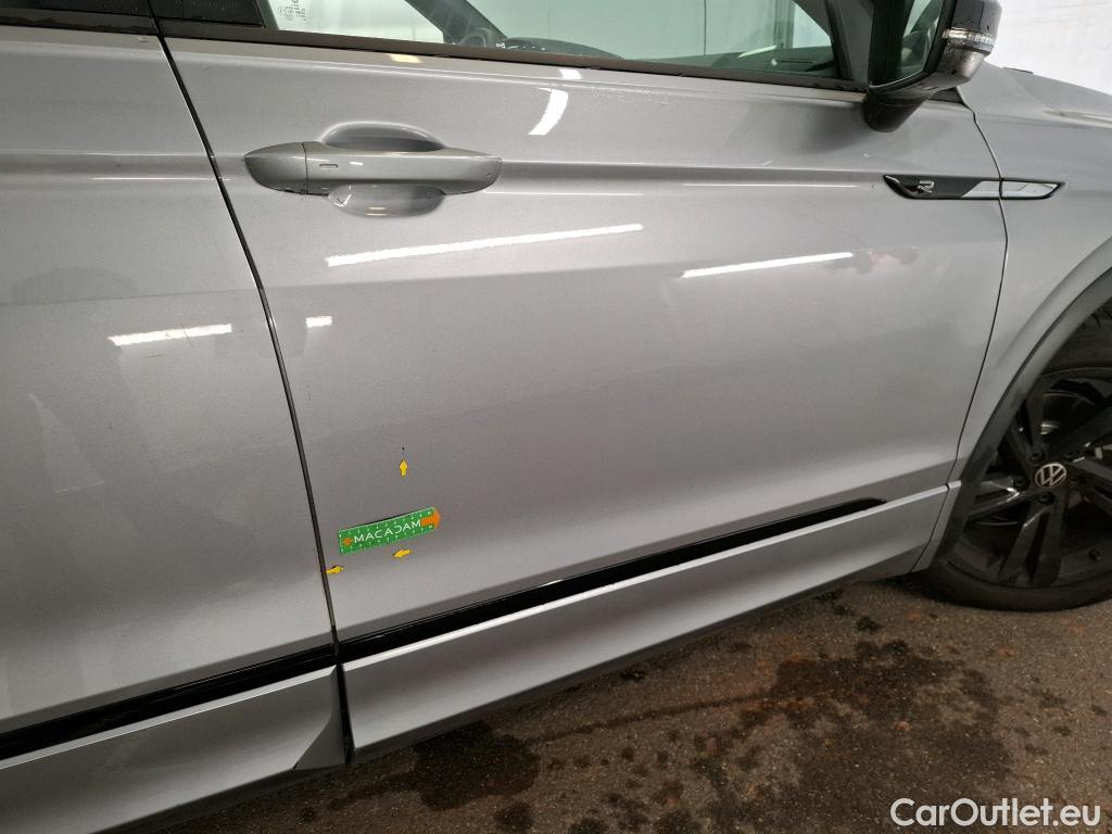  Volkswagen  Tiguan VOLKSWAGEN  Allspace / 2021 / 5P / SUV 2.0 TDI 150 DSG7 R-Line #77