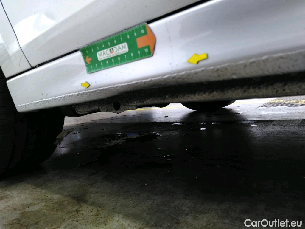  Opel  Corsa  F Elegance Business 1.2 Turbo 100CV BVM6 E6d / TRANSFO VP/VF #6