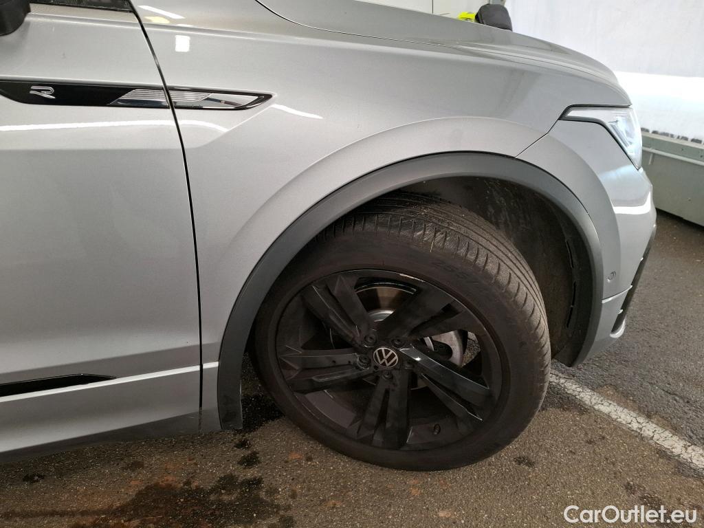  Volkswagen  Tiguan VOLKSWAGEN  Allspace / 2021 / 5P / SUV 2.0 TDI 150 DSG7 R-Line #1