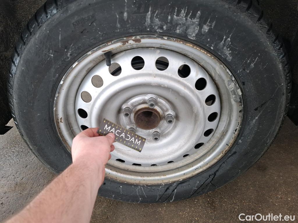  Renault  Kangoo RENAULT  / 2021 / 4P / Fourgonnette EXTRA - BLUE DCI 95 #17