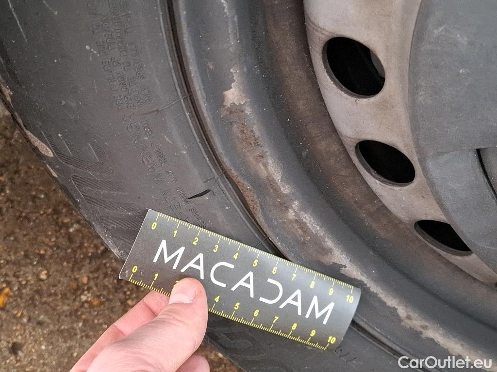  Renault  Kangoo RENAULT  / 2021 / 4P / Fourgonnette EXTRA - BLUE DCI 95 #12