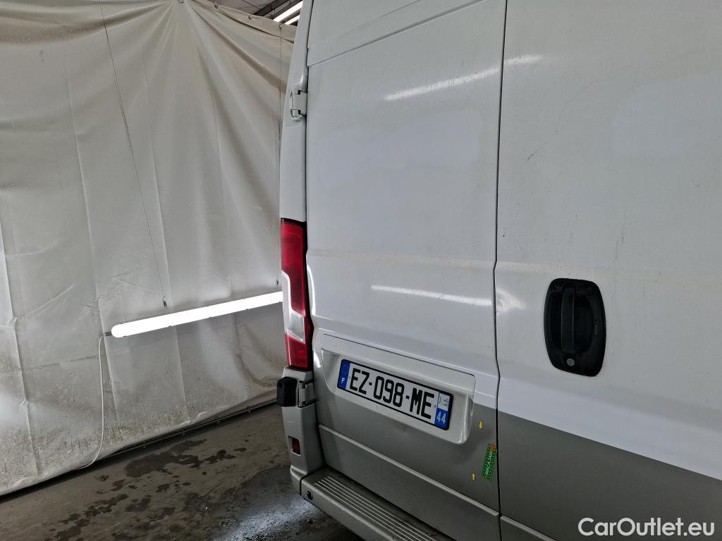  Peugeot  Boxer PEUGEOT  / 2014 / 4P / Fourgon tôlé 2.0 BLUEHDI 110 PREMIUM 333 L3H2 #1
