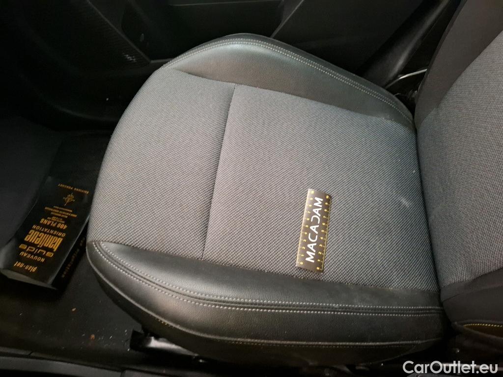  Renault  Kangoo RENAULT  / 2021 / 4P / Fourgonnette EXTRA - BLUE DCI 95 #20