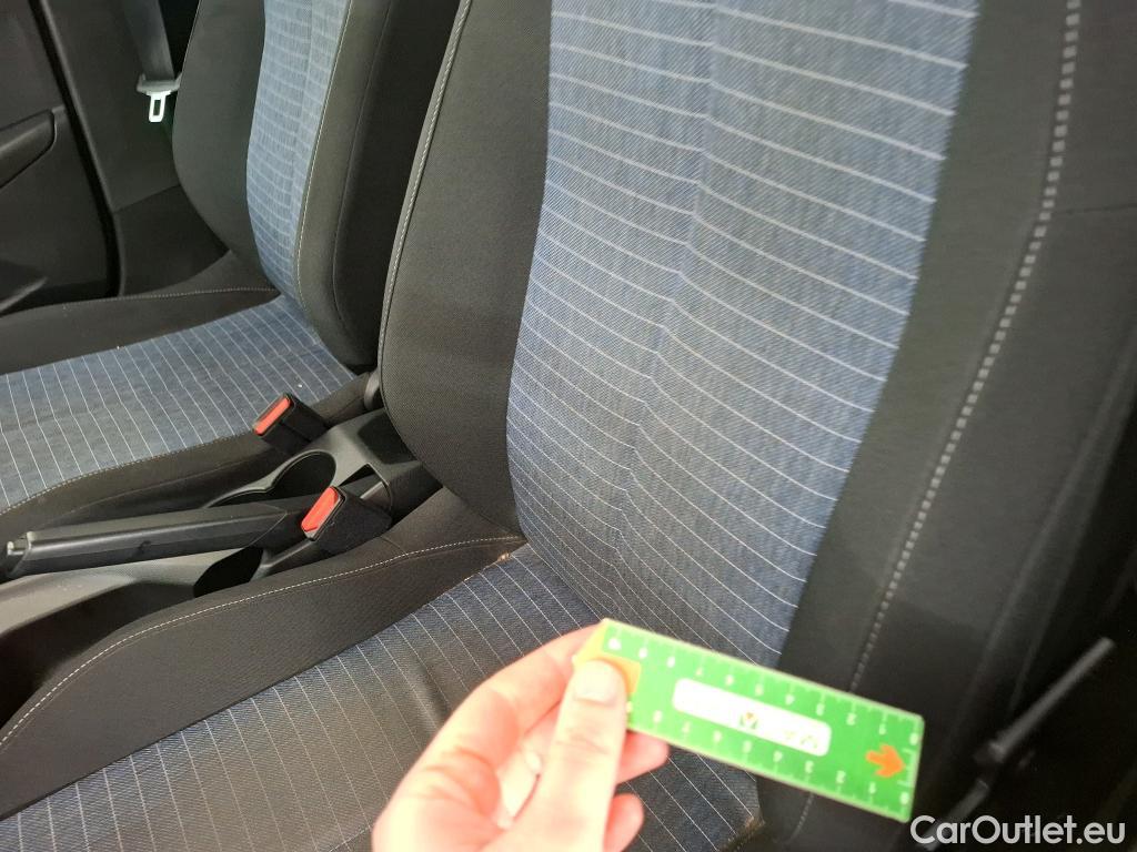  Peugeot  208  Premium 1.2 PureTech 75CV BVM5 E6d #12