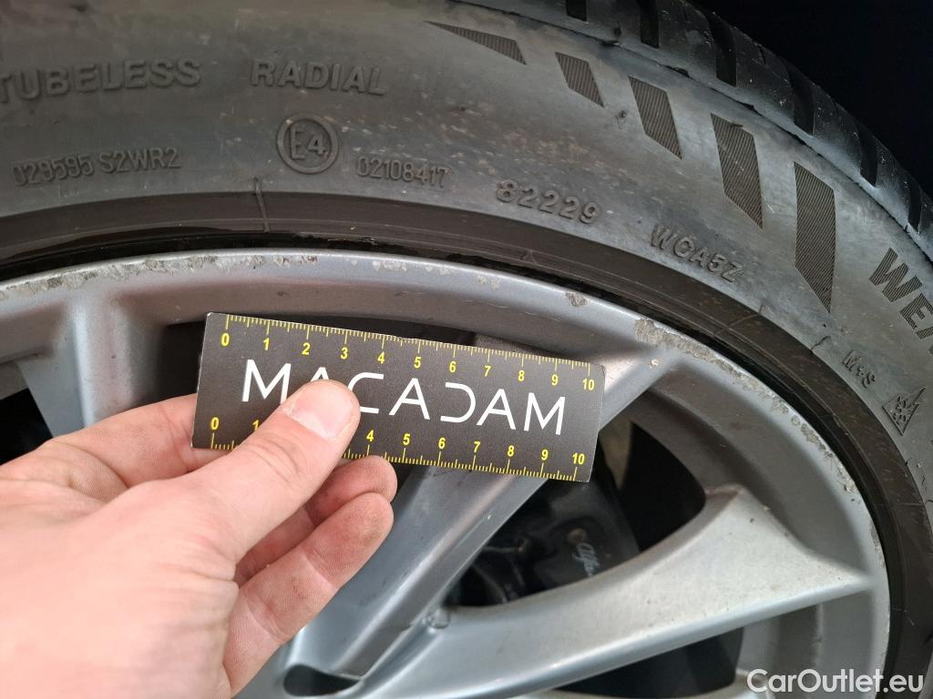  Alfa Romeo  Giulietta ALFA ROMEO Giulia / 2016 / 4P / Berline 2.2 160ch AT8 Sprint #13