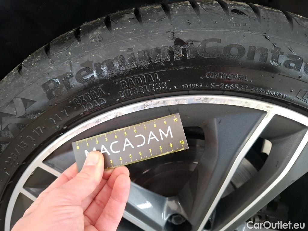  Bmw  Serie 1 Série 1 Berline 118 i Edition Sport 1.5 135CV BVA7 E6d #8