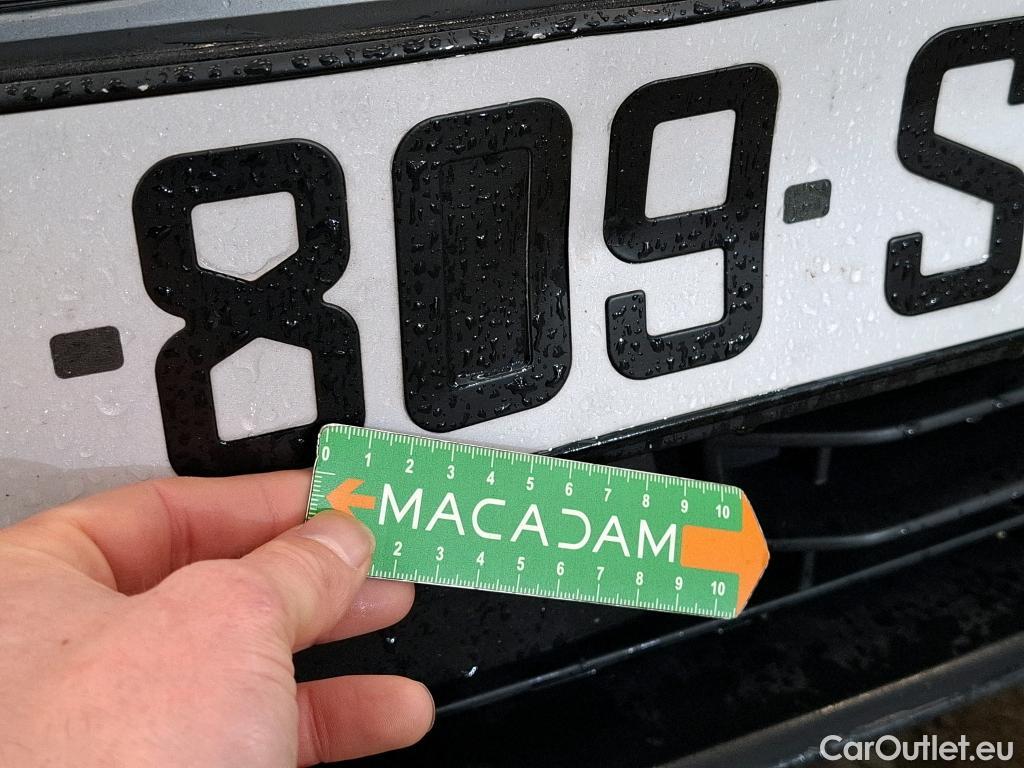  Bmw  Serie 1 BMW Série 1 / 2019 / 5P / Berline 116i DKG7 Business Design #25