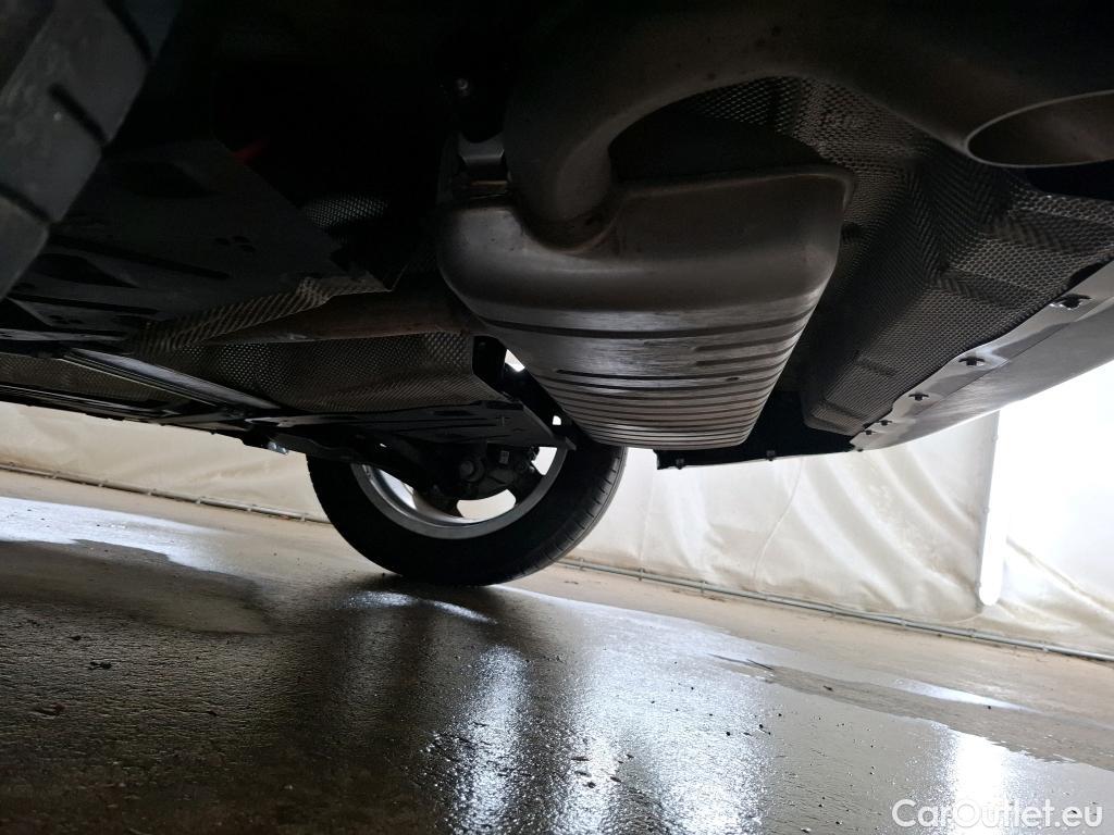  Bmw  X1 BMW  / 2022 / 5P / SUV sDrive20i xLine DKG7 #24