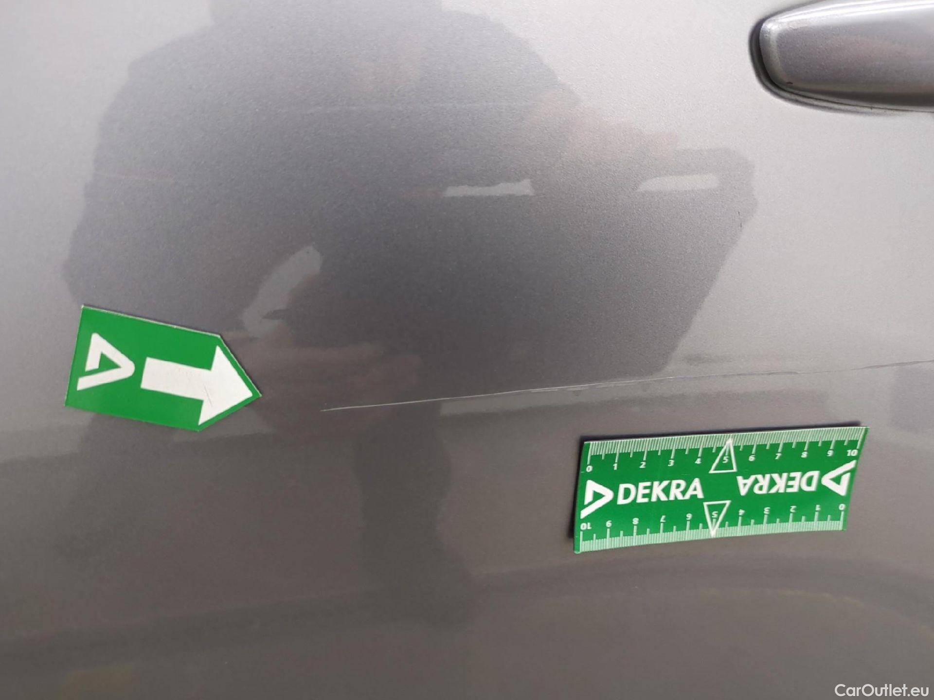  Citroen  C3  Feel Pack 1.2 PureTech 80CV BVM5 E6d #8