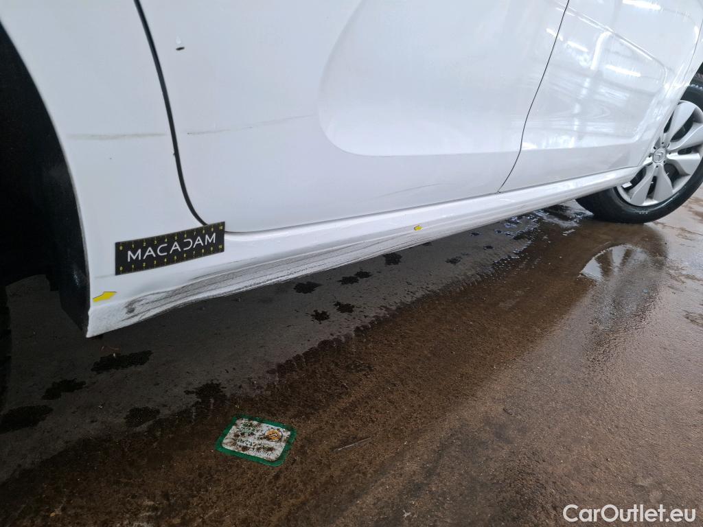  Citroen  C3  Feel Business 1.5 BlueHDI 100CV BVM6 E6d #1