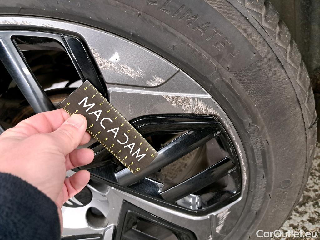  Citroen  C4  X Feel Pack 1.2 PureTech 130CV BVA8 6E #19