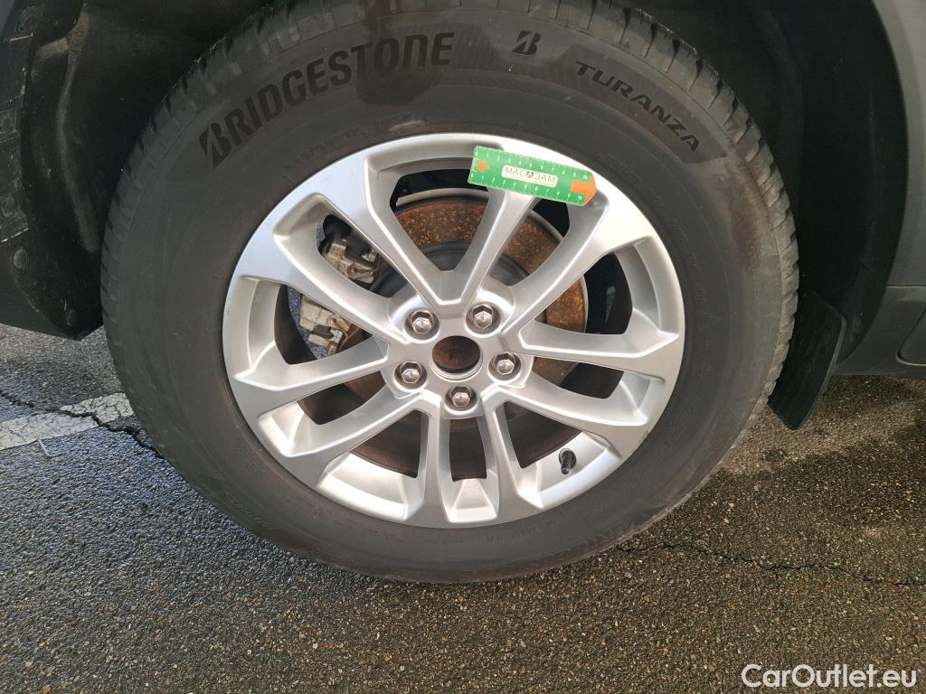  Ford  Kuga FORD  / 2019 / 5P / SUV 2.5 Duratec 190 FHEV Powershift Titanium #23