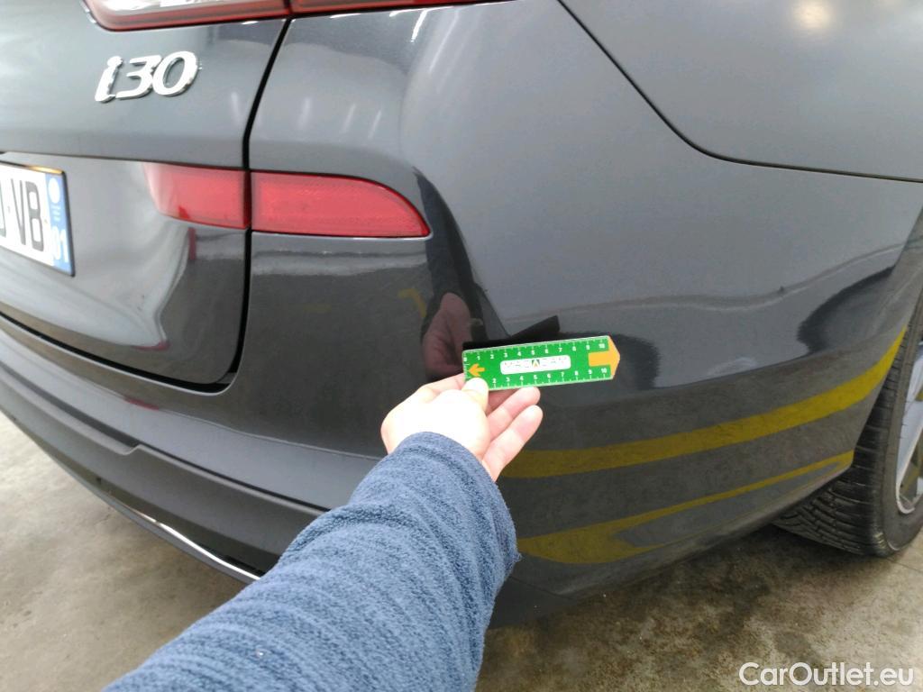  Hyundai  i30 HYUNDAI  Sport Wagon / 2020 / 5P / Break 1.0 T-GDI 120 MHEV I-MT CREATIVE SW #31