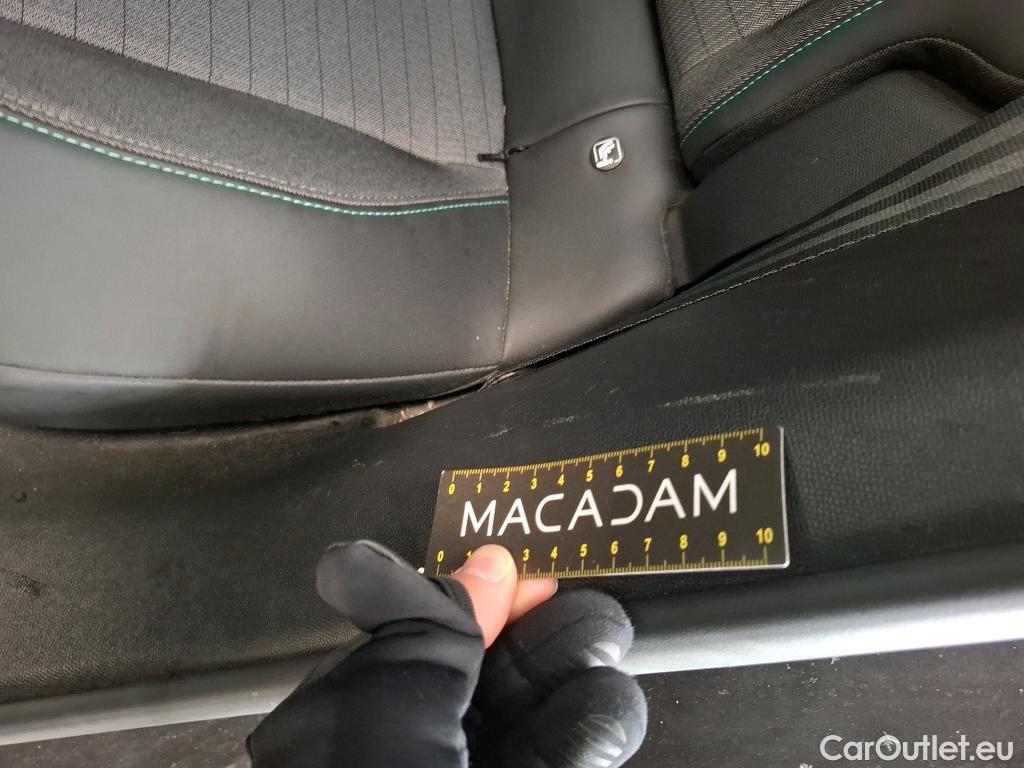  Peugeot  2008  Allure Business 1.5 HDi 130CV BVA8 E6d #8