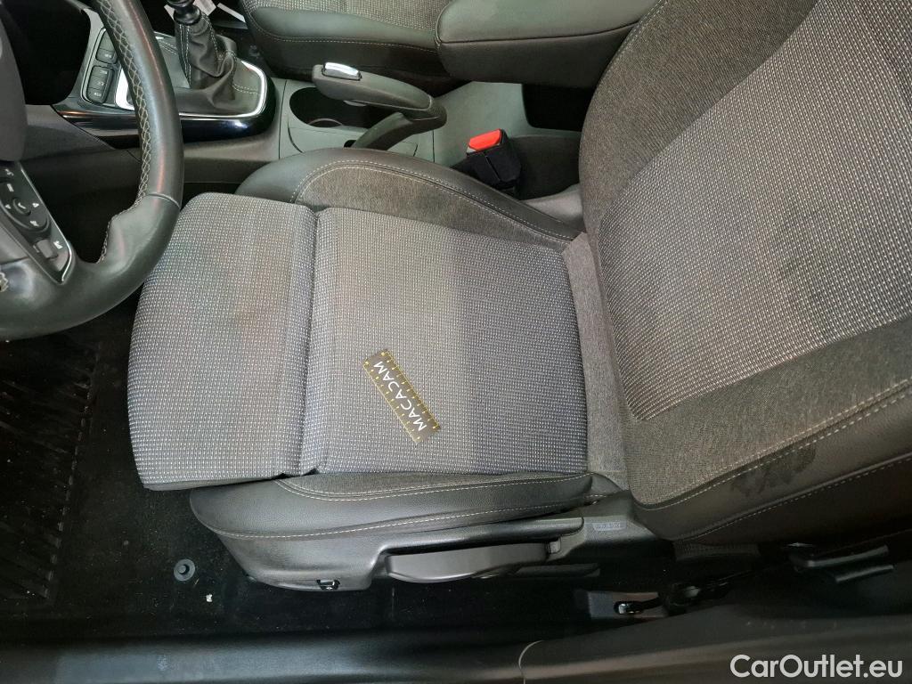  Opel  Crossland  X Business Elegance 1.2 Turbo 110CV BVM6 E6d #33