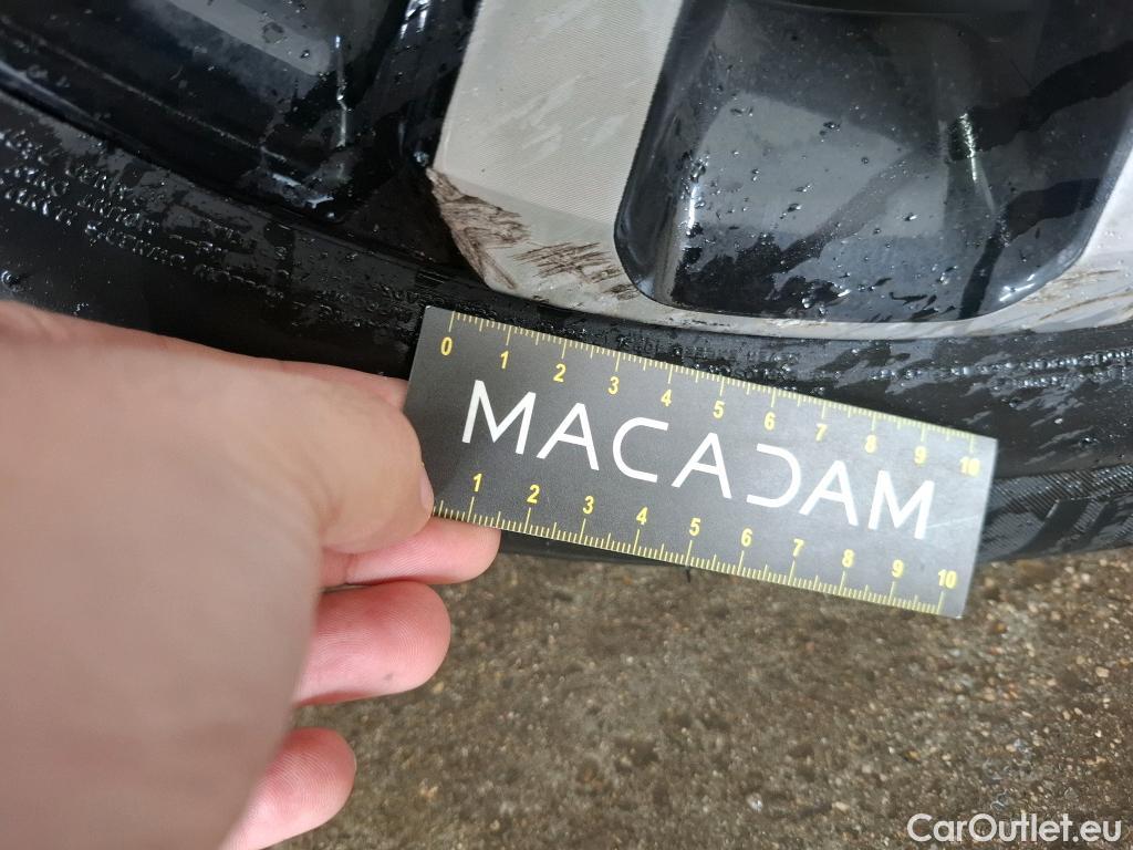  Opel  Crossland  X Business Elegance 1.2 Turbo 110CV BVM6 E6d #22