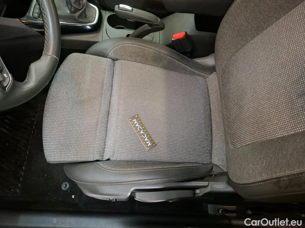  Opel  Crossland  X Business Elegance 1.2 Turbo 110CV BVM6 E6d #34