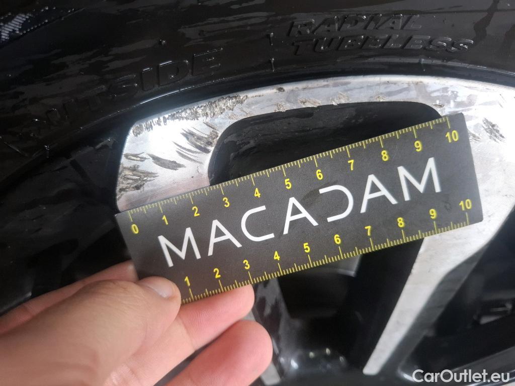  Opel  Crossland  X Business Elegance 1.2 Turbo 110CV BVM6 E6d #18