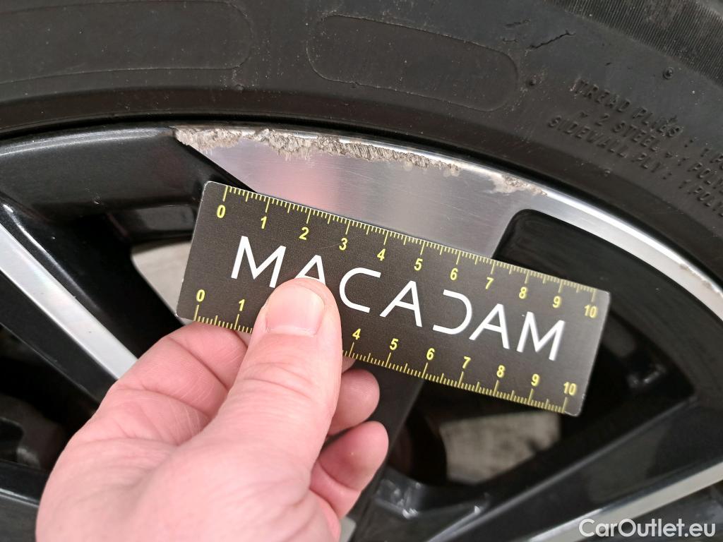  Peugeot  308 PEUGEOT  SW / 2021 / 5P / Break PHEV 180 E-EAT8 ALLURE PACK #46