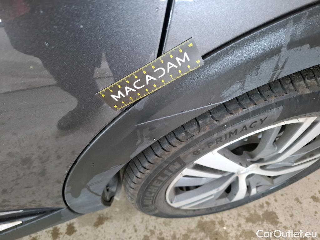  Peugeot  3008  II Allure Pack 1.5 HDi 130CV BVA8 E6d #18