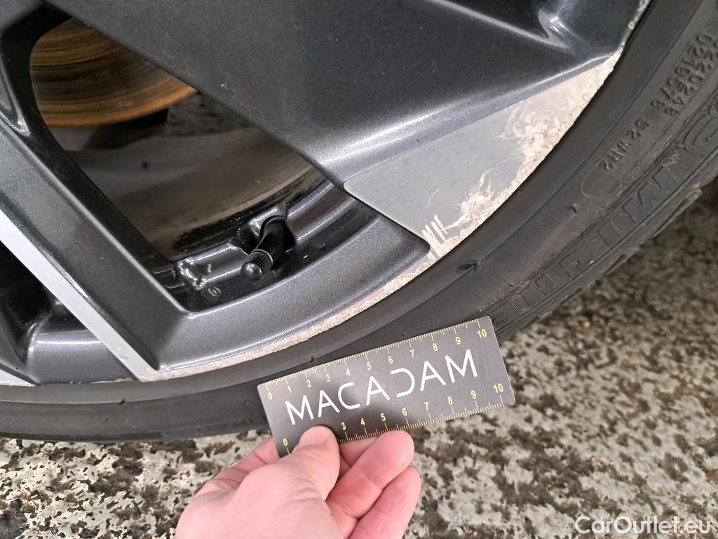  Peugeot  308 PEUGEOT  SW / 2021 / 5P / Break PHEV 180 E-EAT8 ALLURE PACK #34