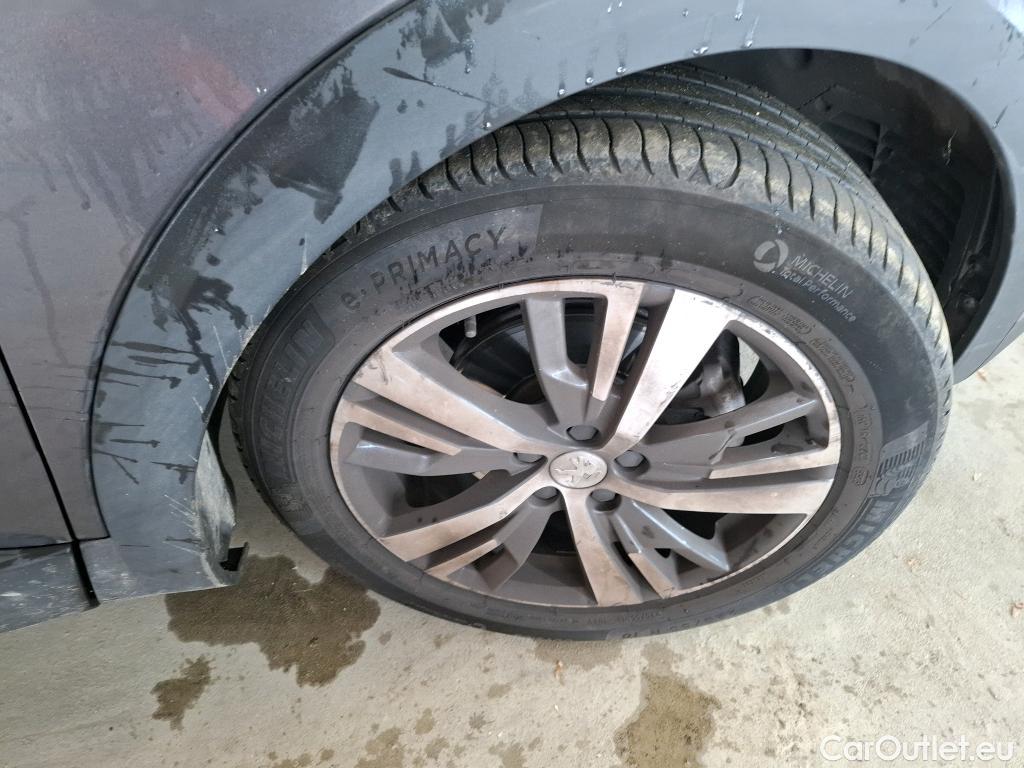  Peugeot  3008  II Allure Pack 1.5 HDi 130CV BVA8 E6d #3