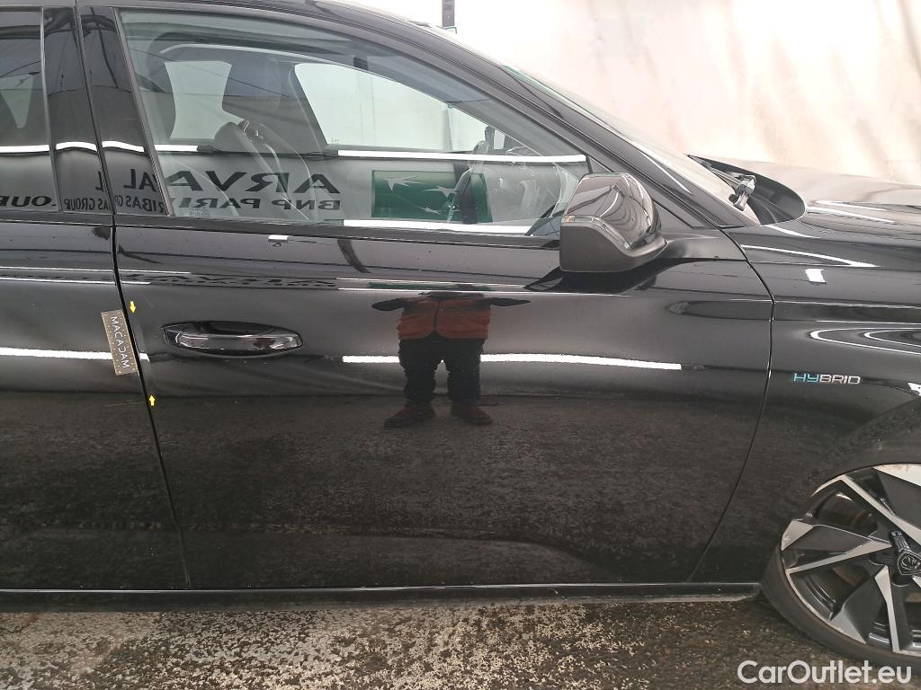  Peugeot  308 PEUGEOT  SW / 2021 / 5P / Break PHEV 180 E-EAT8 ALLURE PACK #8