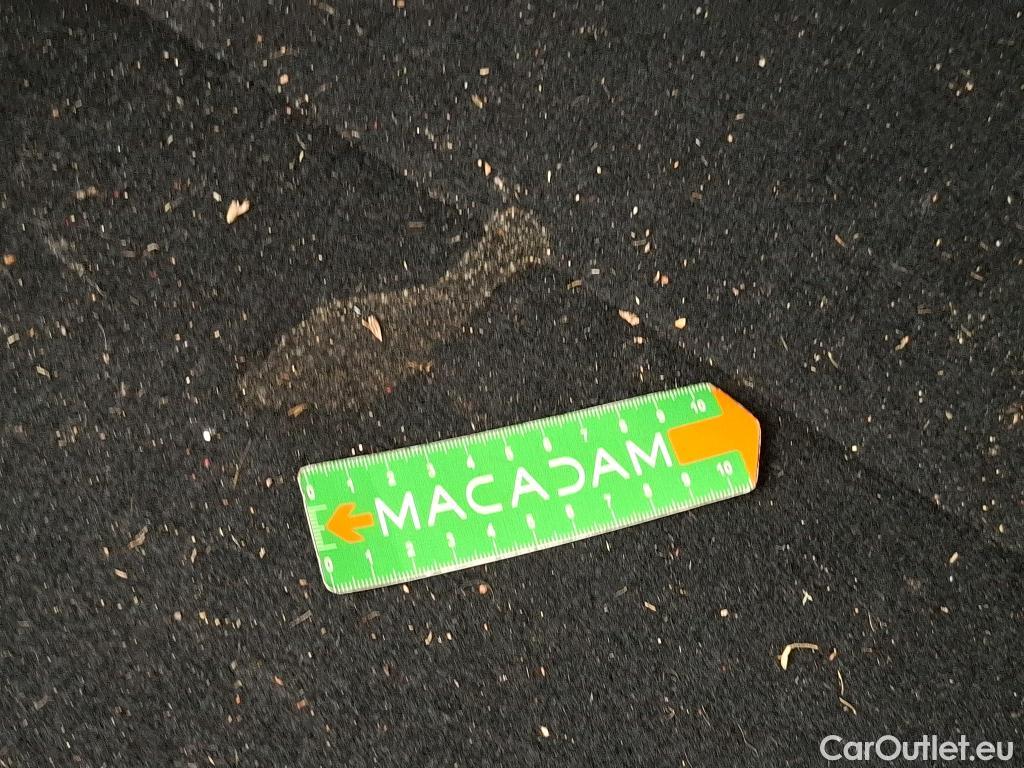  Toyota  Corolla TOYOTA   2018  5P  Berline Hybride 122h Dynamic Business Stage Acad #27