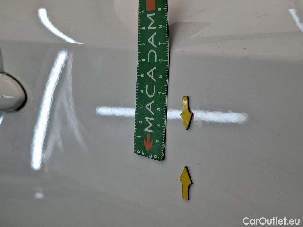  Toyota  Corolla TOYOTA   2018  5P  Berline Hybride 122h Dynamic Business Stage Acad #16