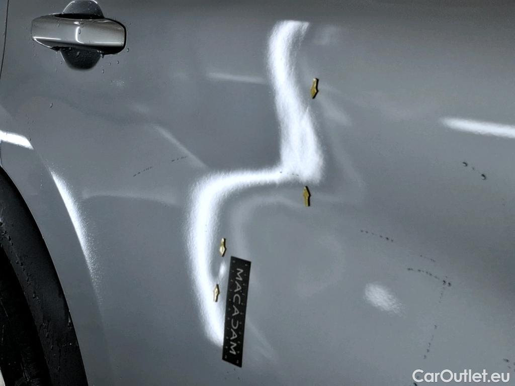  Renault  Captur RENAULT  / 2019 / 5P / SUV techno mild hybrid 160 EDC #4