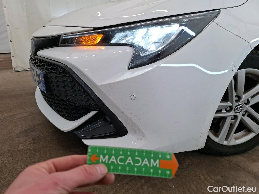  Toyota  Corolla TOYOTA   2018  5P  Berline Hybride 122h Dynamic Business Stage Acad #1