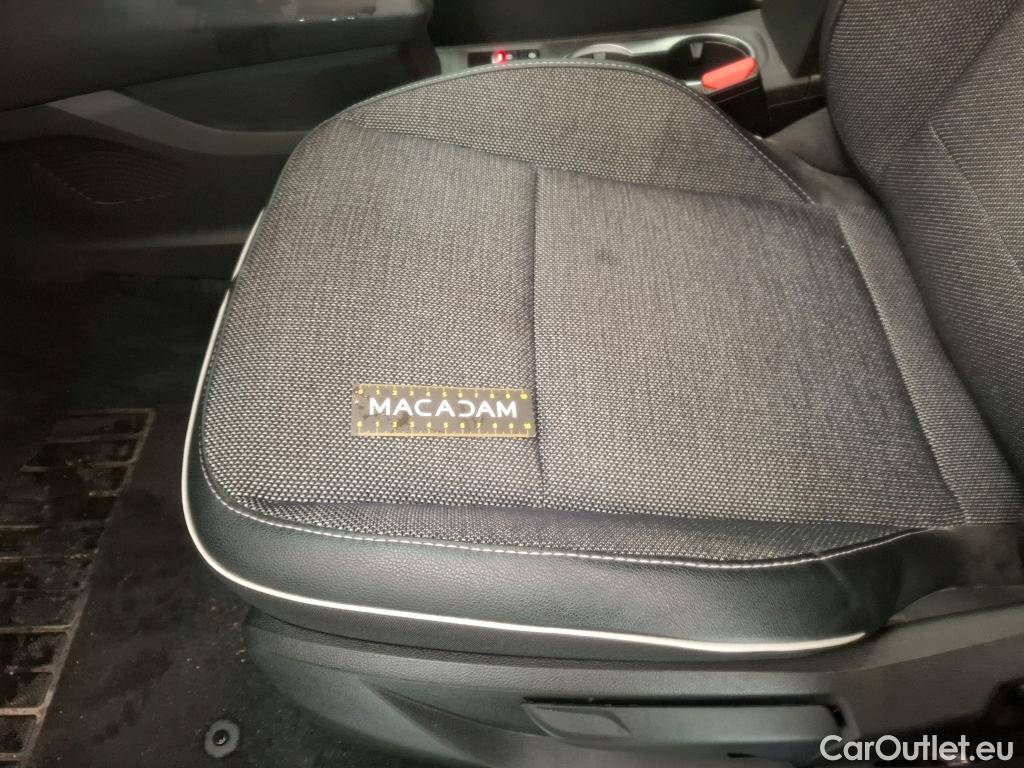  Renault  Captur RENAULT  / 2019 / 5P / SUV techno mild hybrid 160 EDC #22