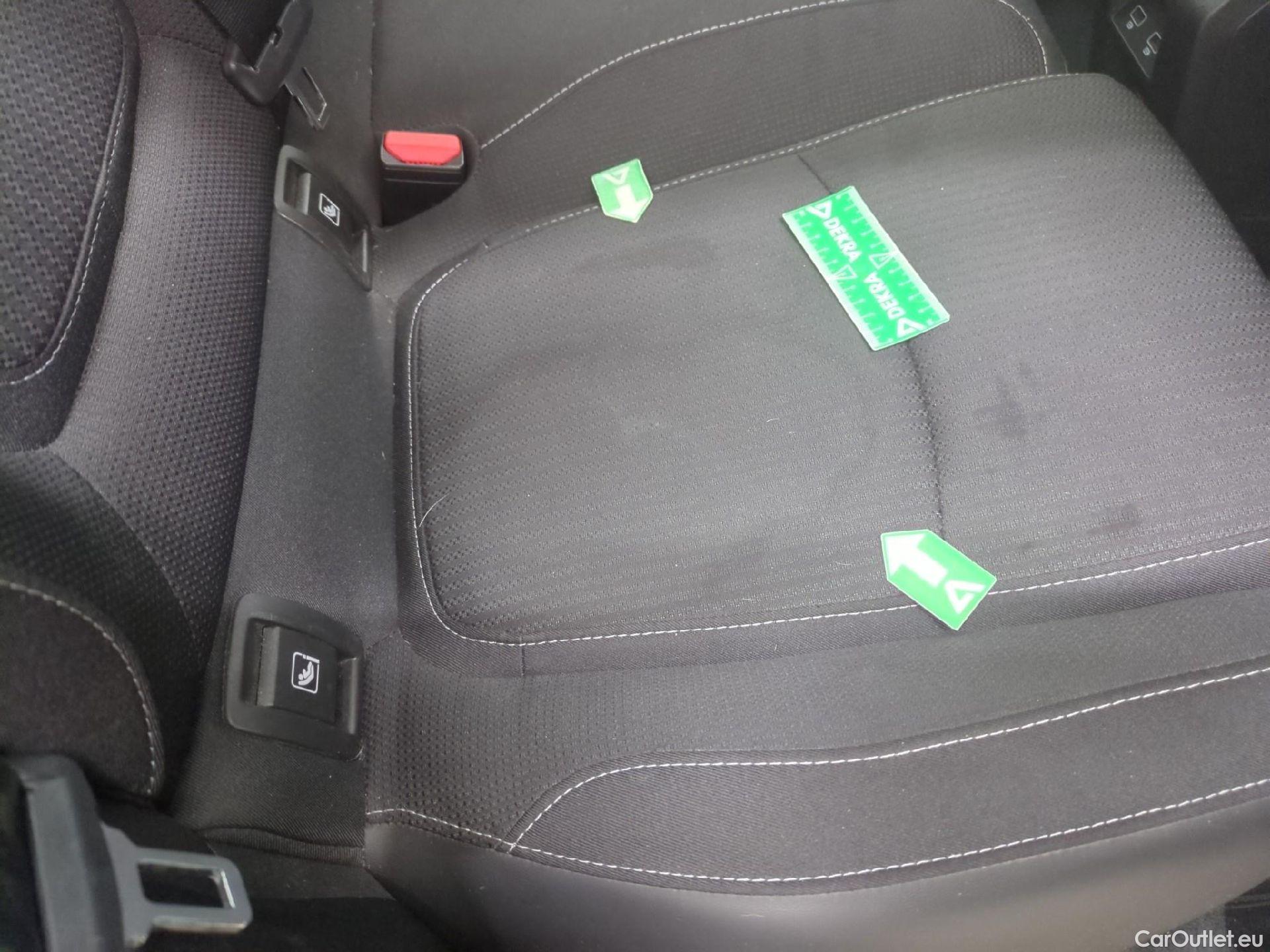  Renault  Megane RENAULT Mégane Berline 5p Berline Business Blue dCi 115 #26