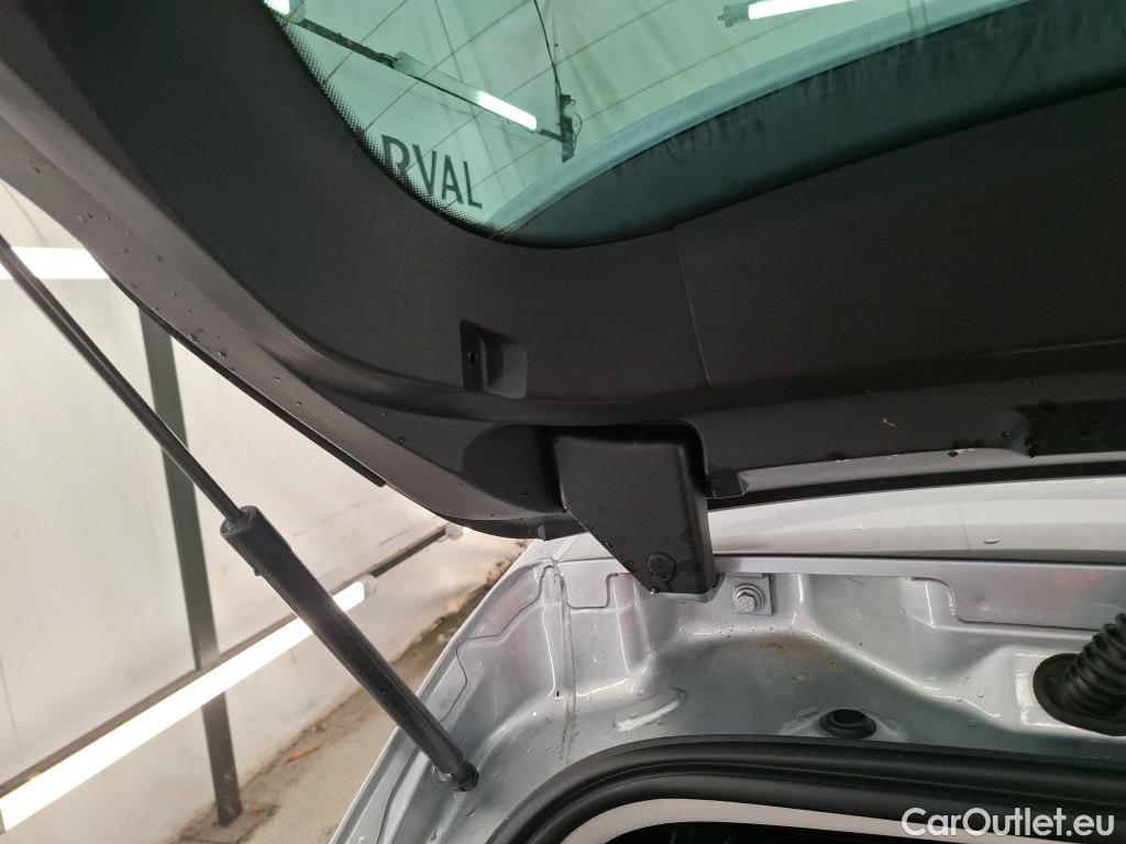  Renault  Megane  IV Berline 5 ptes. Techno 1.5 dCi 115CV BVM6 E6d #12