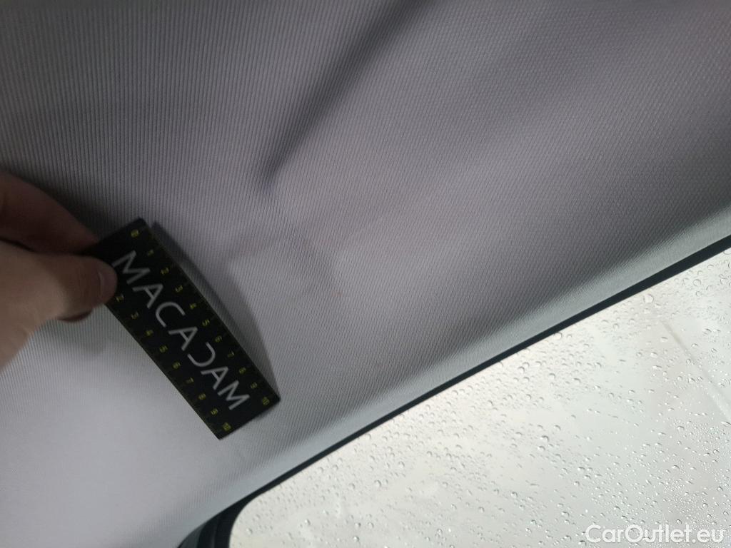  Renault  Captur RENAULT  / 2019 / 5P / SUV techno mild hybrid 160 EDC #19