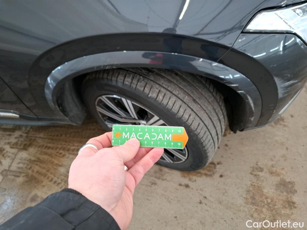  Volvo  XC90 VOLVO  / 2019 / 5P / SUV Recharge T8 AWD GT 8 Inscription #103