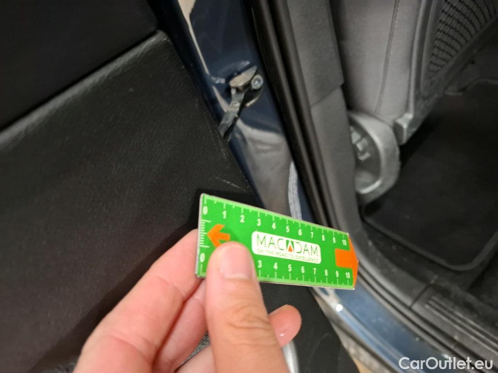  Volvo  XC 40 XC40 Momentum Plug-in Hybrid 2WD 1.5 #11