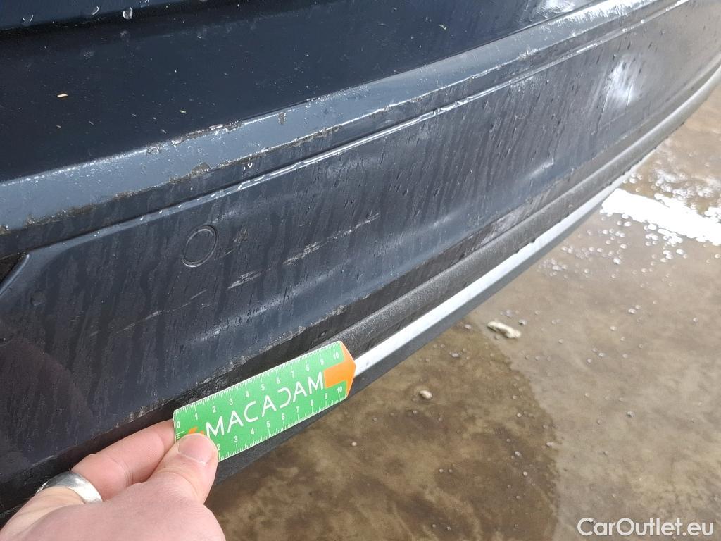  Volvo  V60 VOLVO   2018  5P  Break Recharge T6 340 GT8 Inscription Luxe #33