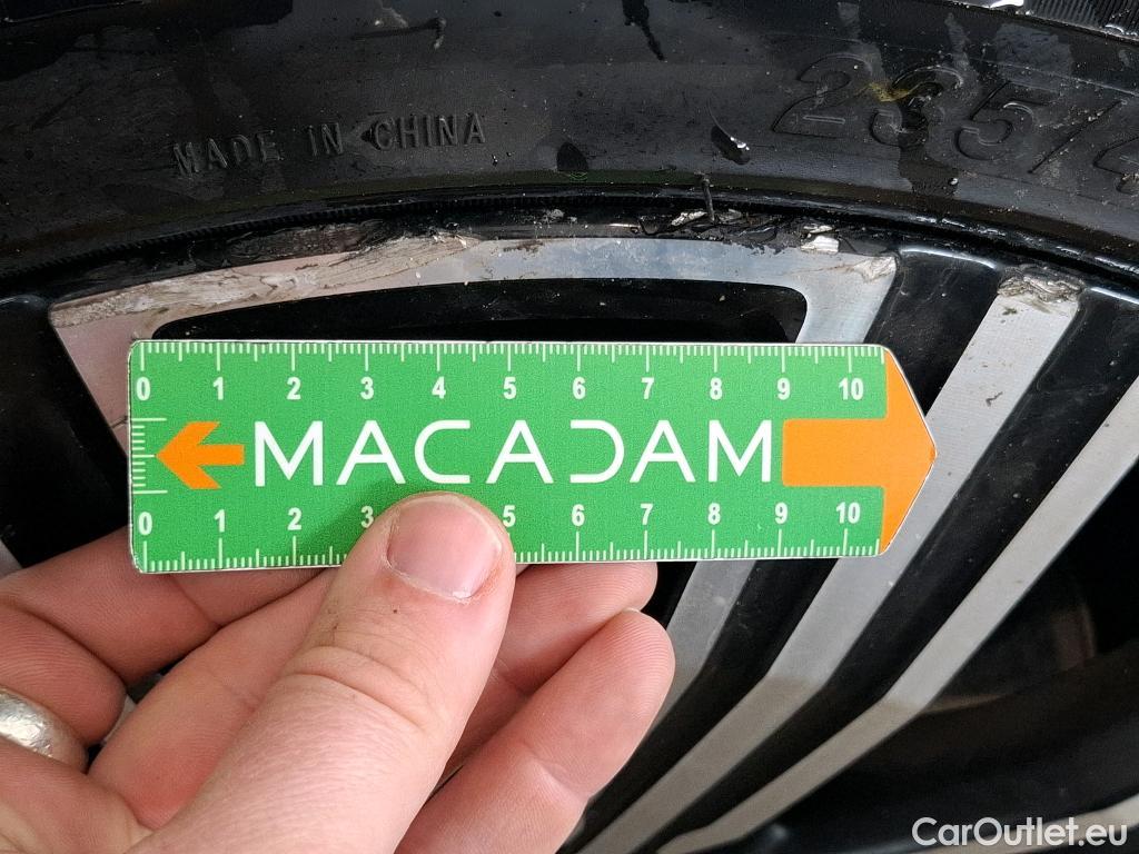  Volvo  V60 VOLVO   2018  5P  Break Recharge T6 340 GT8 Inscription Luxe #49