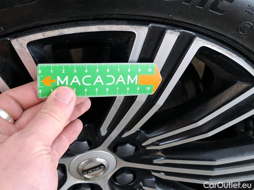  Volvo  V60 VOLVO   2018  5P  Break Recharge T6 340 GT8 Inscription Luxe #4