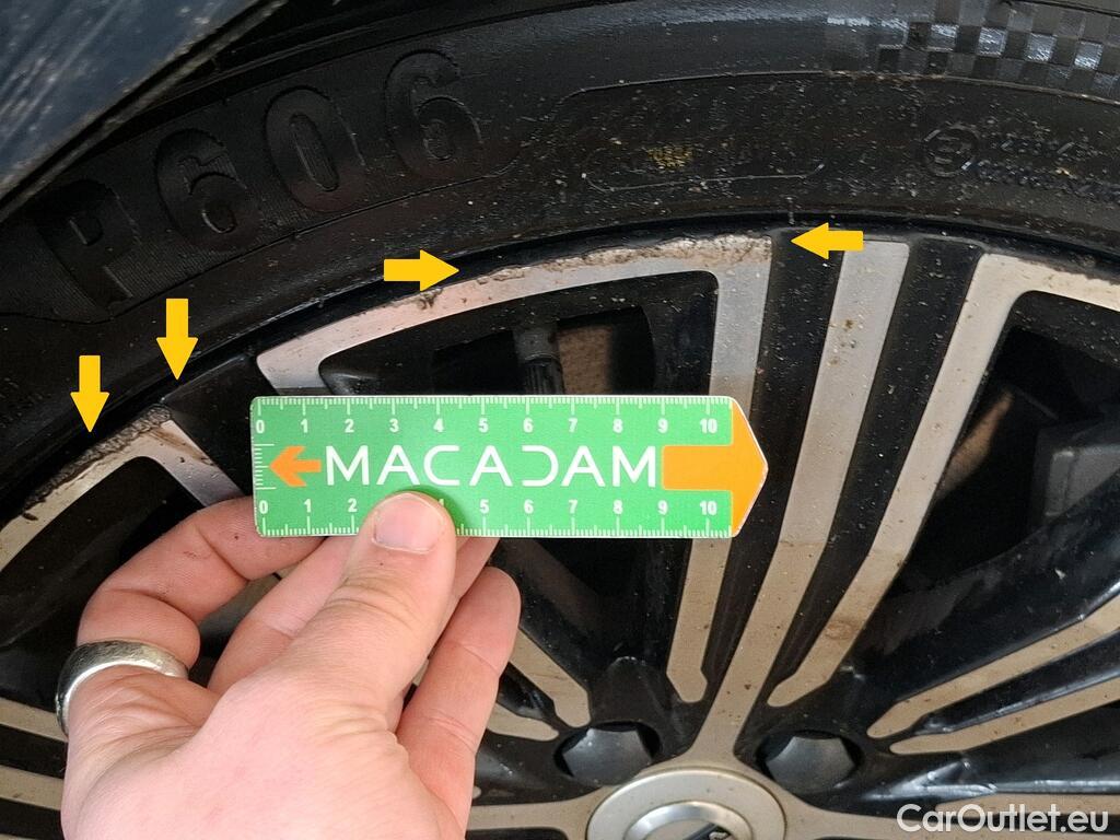  Volvo  V60 VOLVO   2018  5P  Break Recharge T6 340 GT8 Inscription Luxe #9