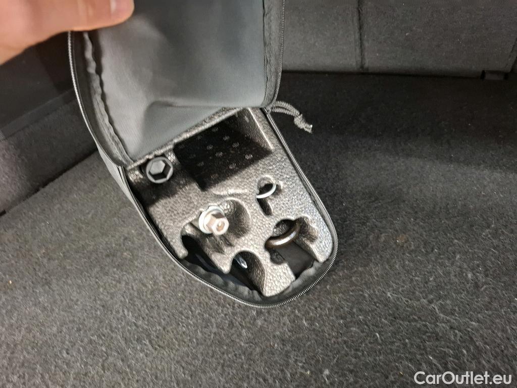  Volkswagen  Tiguan VOLKSWAGEN  / 2020 / 5P / SUV 1.4 eHybrid 245 DSG6 Elegance Exclusive #4