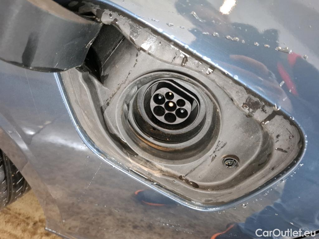  Volvo  V60 VOLVO   2018  5P  Break Recharge T6 340 GT8 Inscription Luxe #30