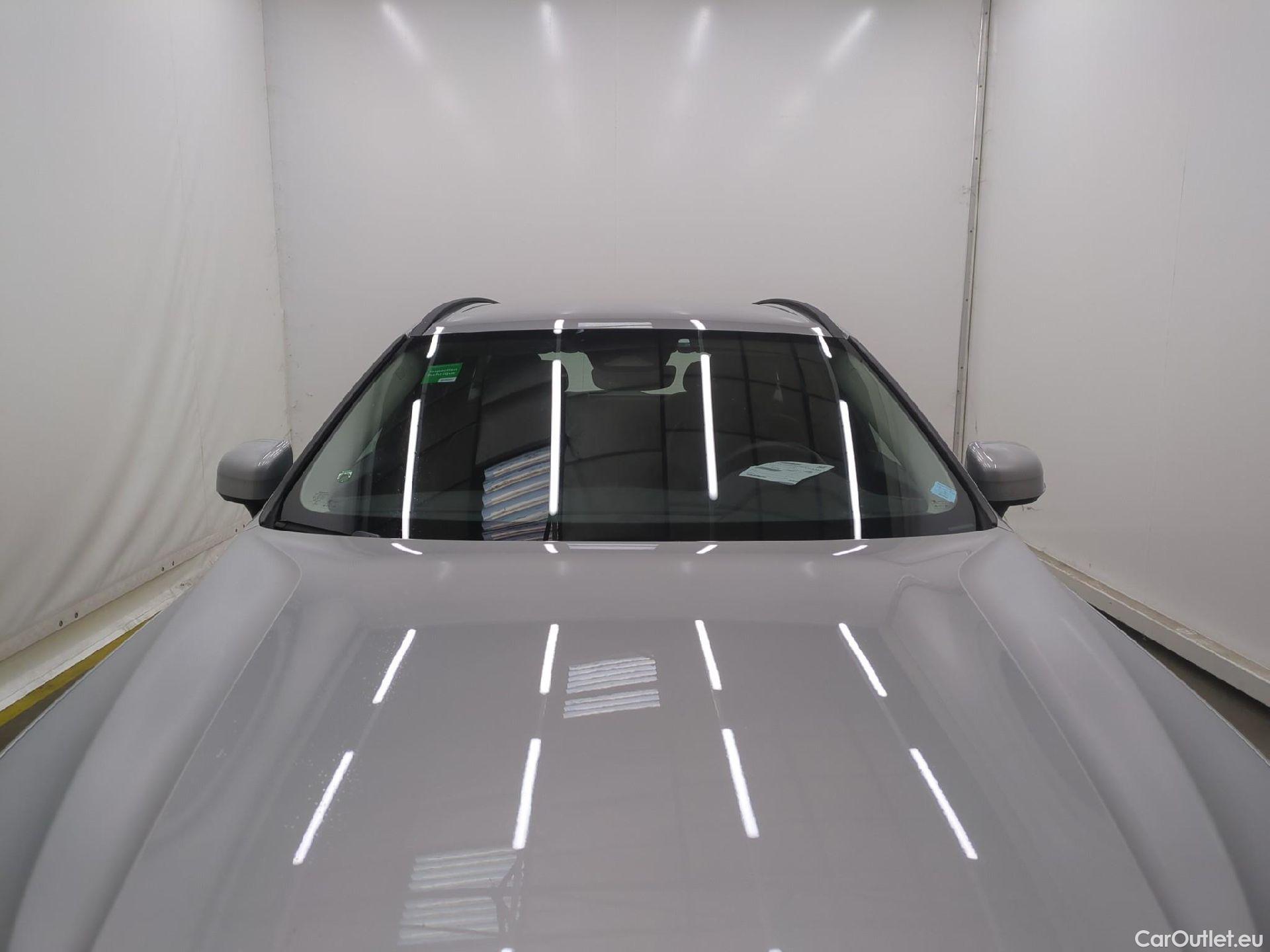  Volvo  XC60 VOLVO  5p SUV B4 AWD 197 Geartro 8 Momentum #13