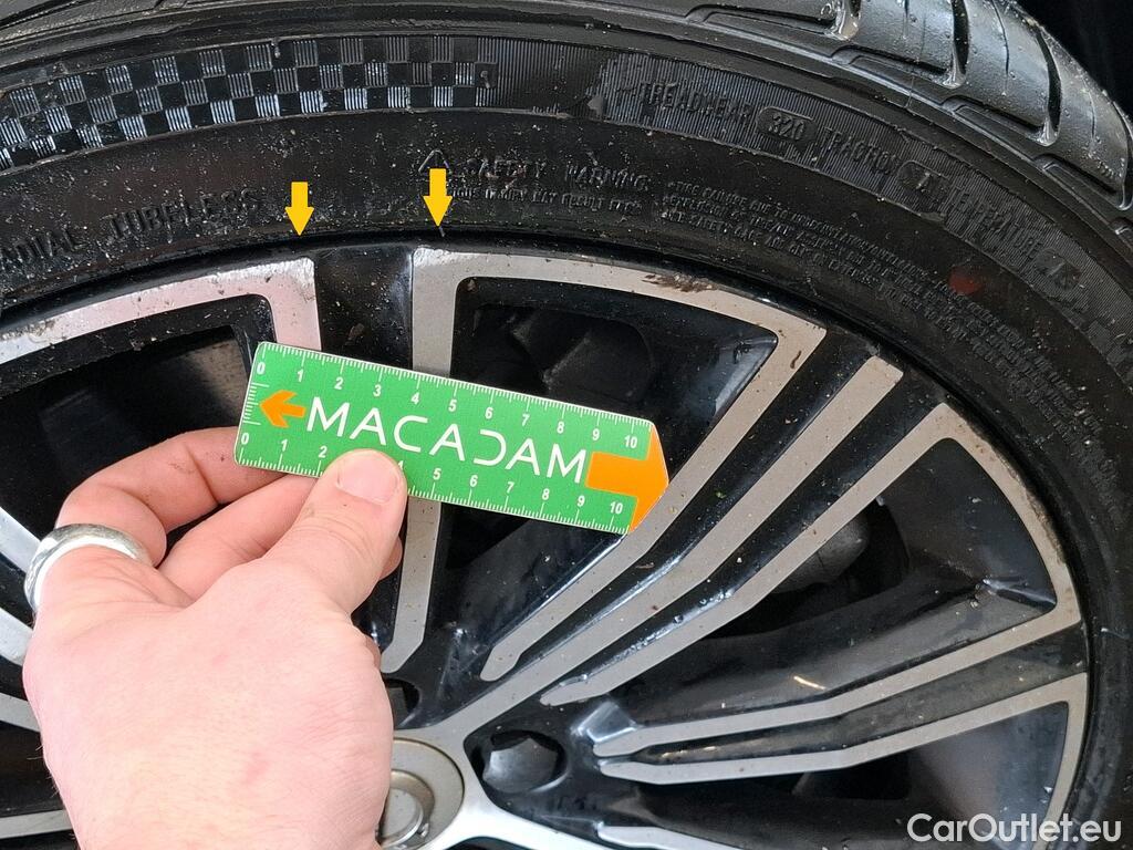  Volvo  V60 VOLVO   2018  5P  Break Recharge T6 340 GT8 Inscription Luxe #10