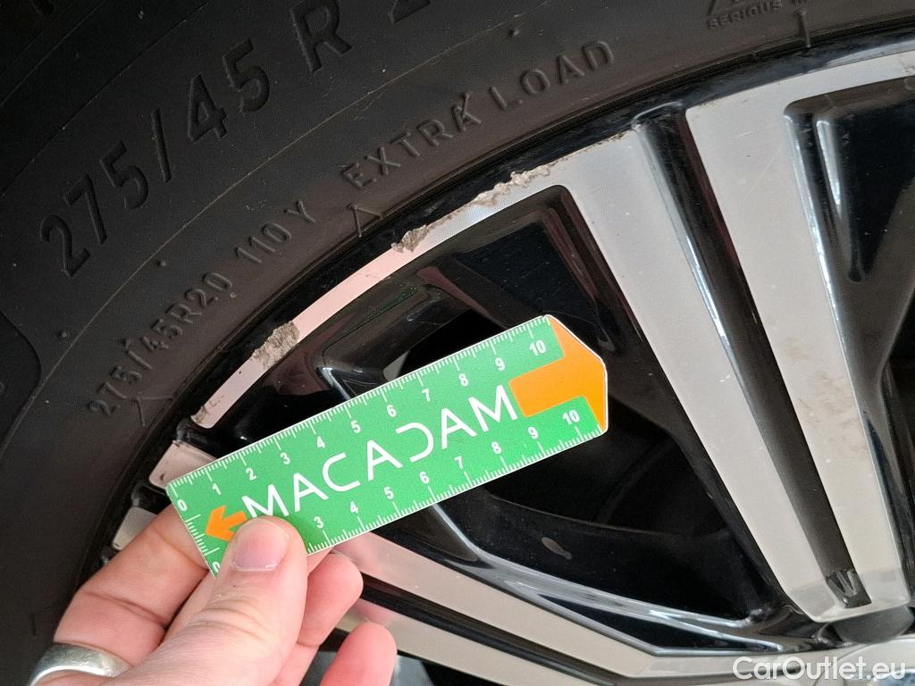  Volvo  XC90 VOLVO  / 2019 / 5P / SUV Recharge T8 AWD GT 8 Inscription #58